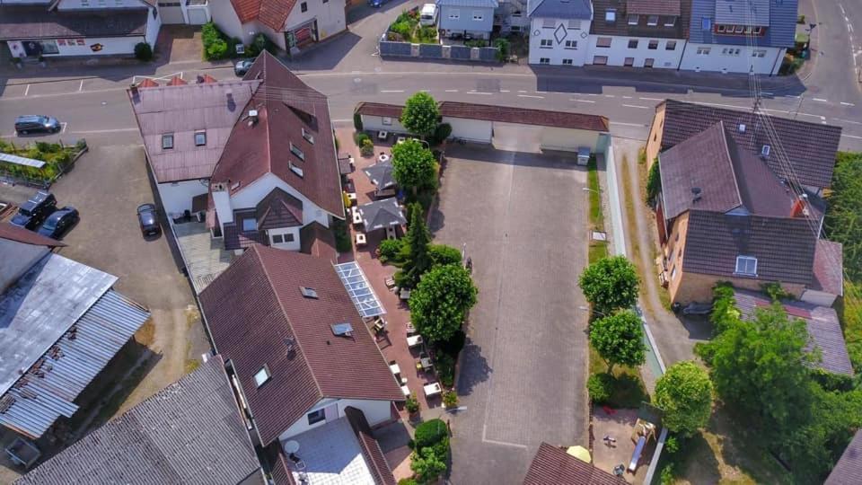 Hirschen Apartments Reute  외부 사진