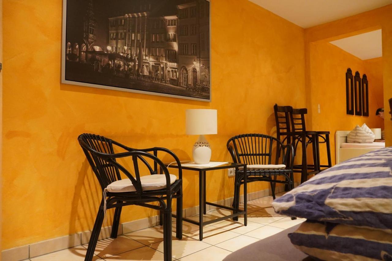 Hirschen Apartments Reute  외부 사진