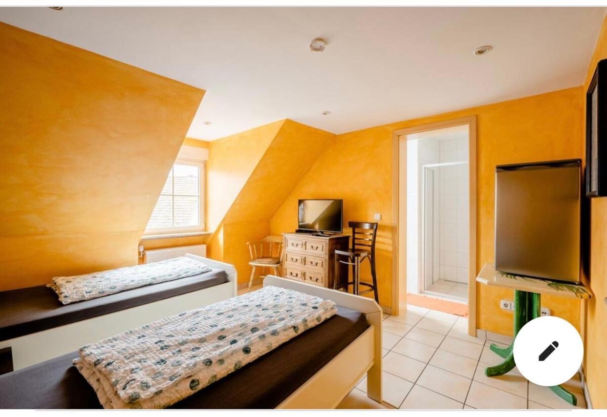 Hirschen Apartments Reute  외부 사진