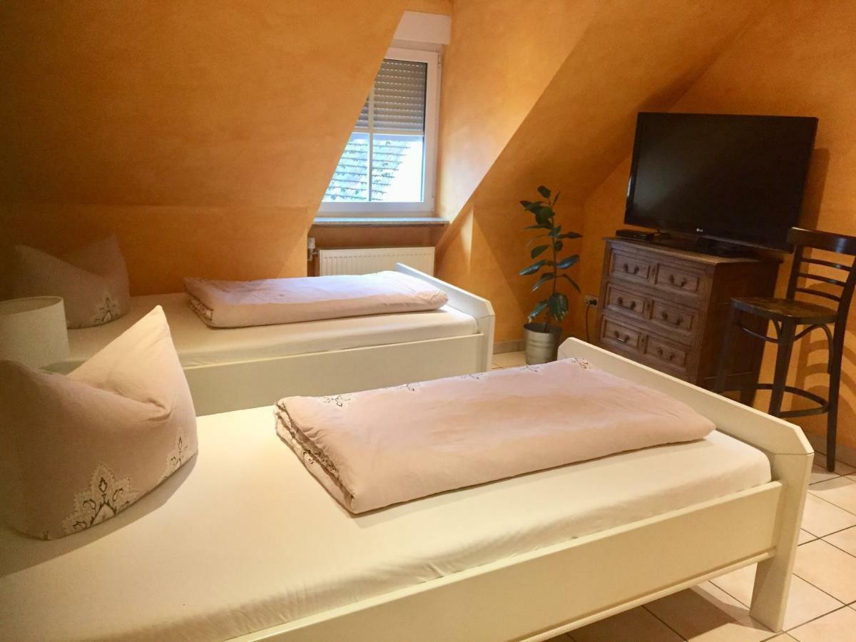 Hirschen Apartments Reute  외부 사진